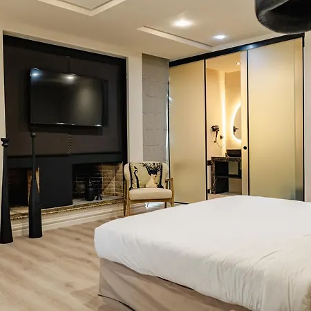 Mikelina Boutique Hotel-3